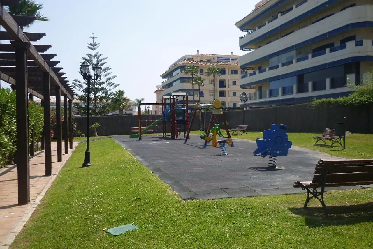 Beachfront 3 Bed Apt سان لويس ذي سابينيل