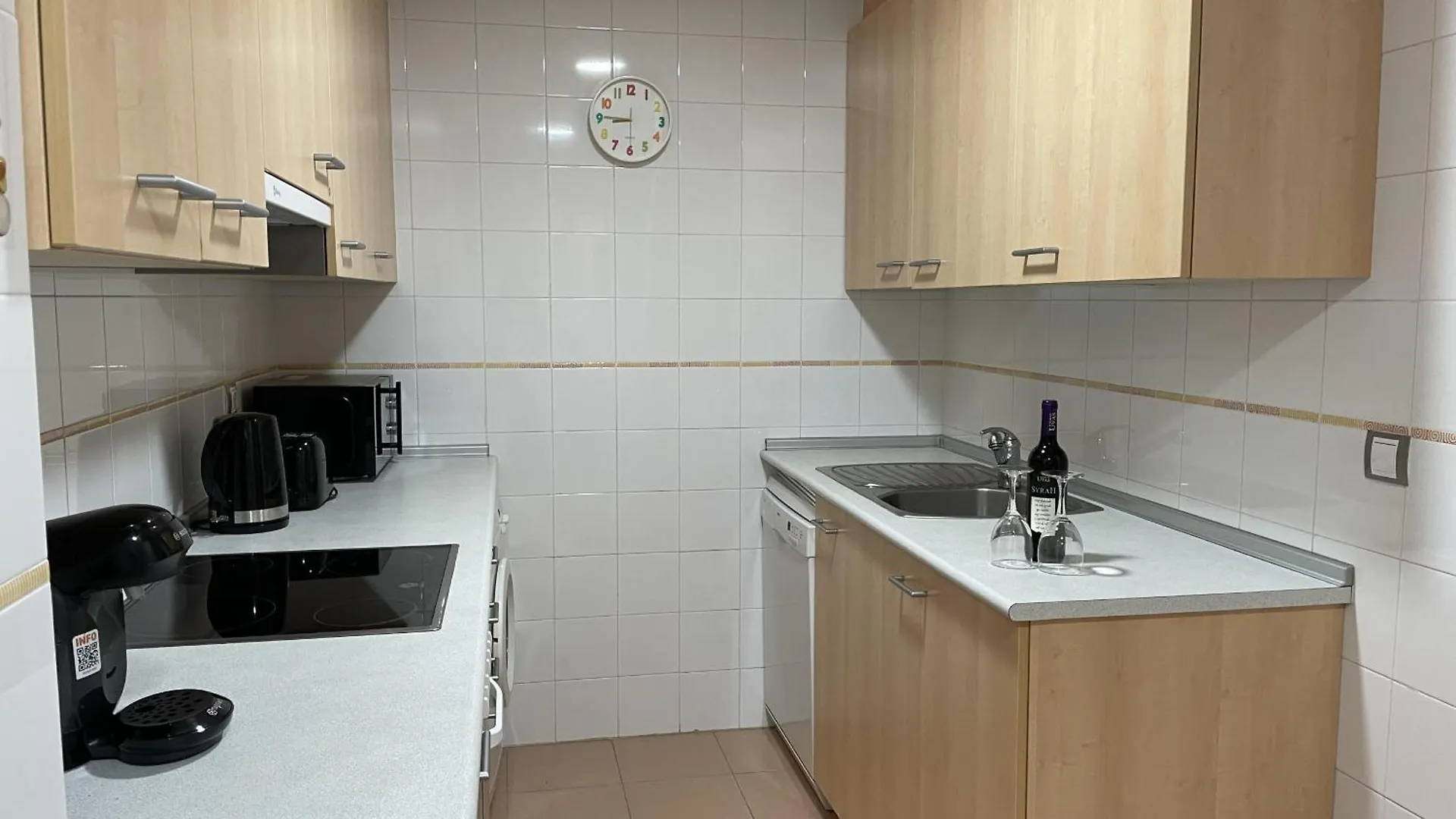 Beachfront 3 Bed Apt San Luis De Sabinillas Apartment